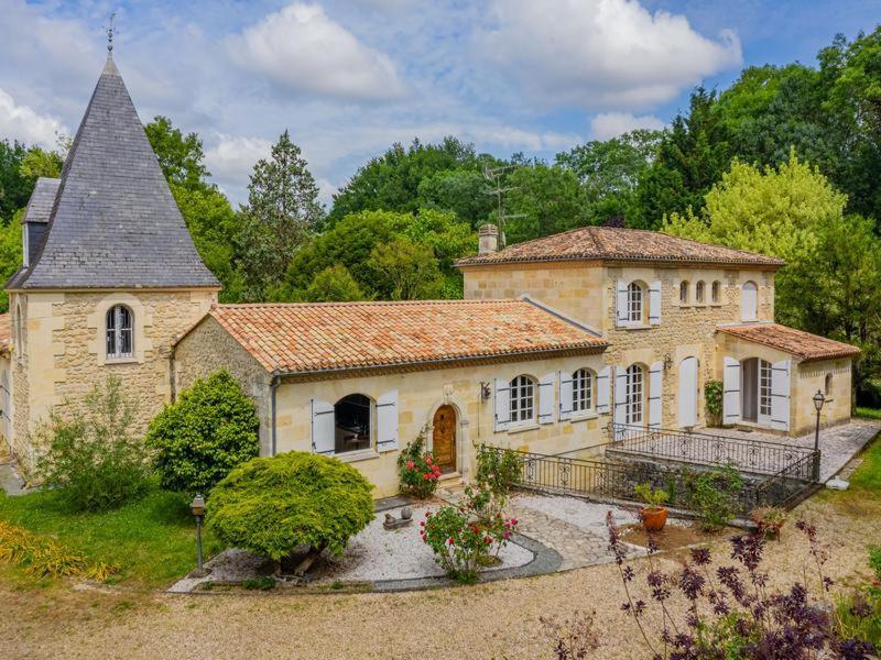 Gite Du Moulin De La Virvee Saint-André-de-Cubzac Exterior foto